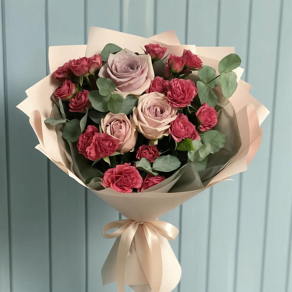 Букет цветов из: Гвоздики и Розы в Фруктовом