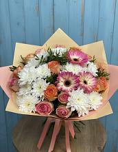 Букет цветов из:  Розы, Герберы и Хризантемы в Фруктовом