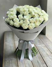 Букет 35 Белых роз в Фруктовом