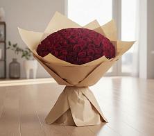 Букет 101 Красная роза #REPLACE_PRED# Фруктовом