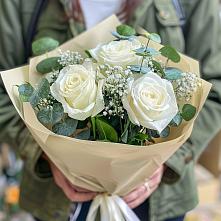 Букет цветов из:  Розы в Фруктовом