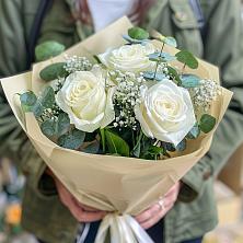 Букет Нежные грёзы в Фруктовом Букет цветов из: Розы в Фруктовом