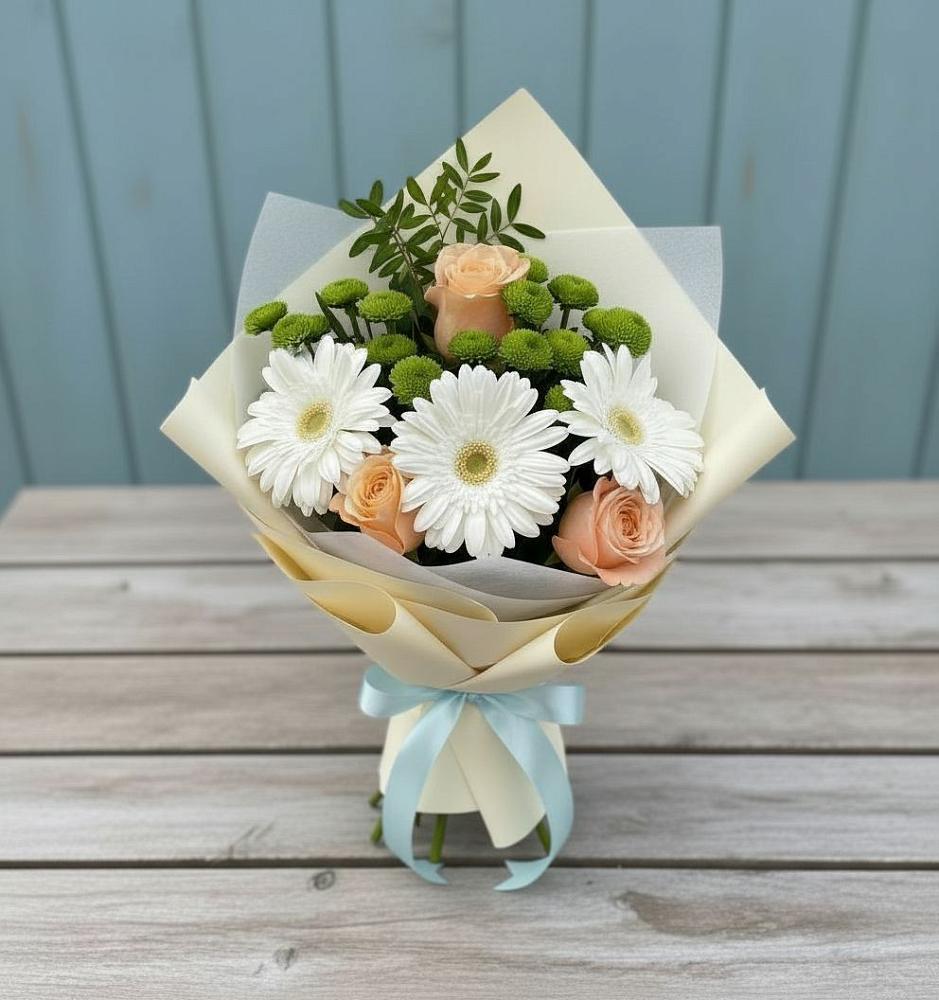 Букет цветов из: Герберы, Розы и Хризантемы в Фруктовом