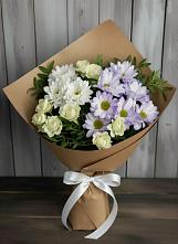 Букет цветов из:  Хризантемы и Розы в Фруктовом