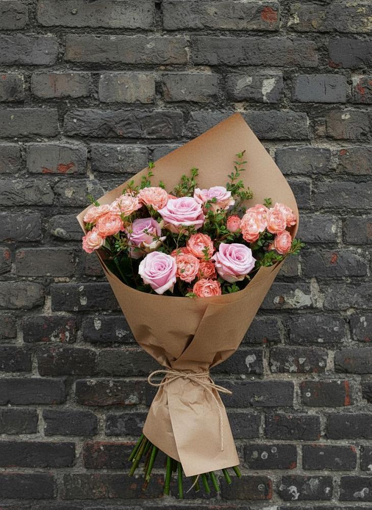 Букет цветов из: Розы в Фруктовом