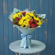 Букет цветов из:  Альстромерии и Хризантемы в Фруктовом