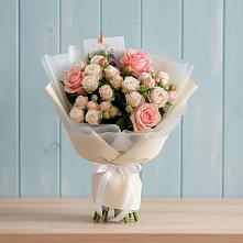 Букет цветов из:  Розы в Фруктовом
