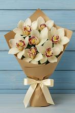 Букет цветов из:  Орхидеи и Розы в Фруктовом