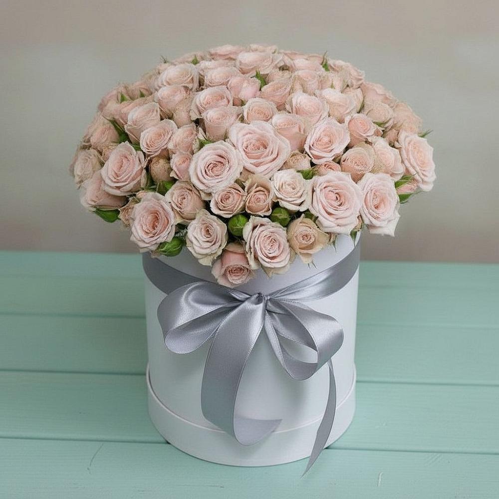 Цветочная композиция из Розы в шляпной коробке в Фруктовом